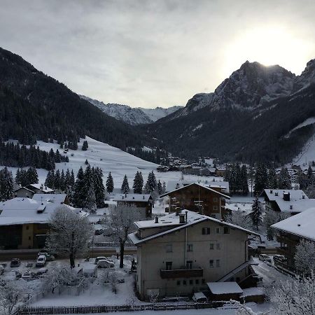 Ciasa Sot Croze Lägenhet Pozza di Fassa Exteriör bild