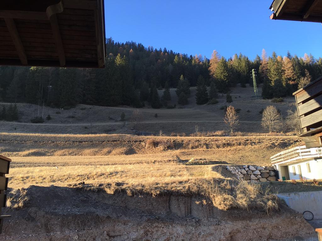 Ciasa Sot Croze Lägenhet Pozza di Fassa Exteriör bild