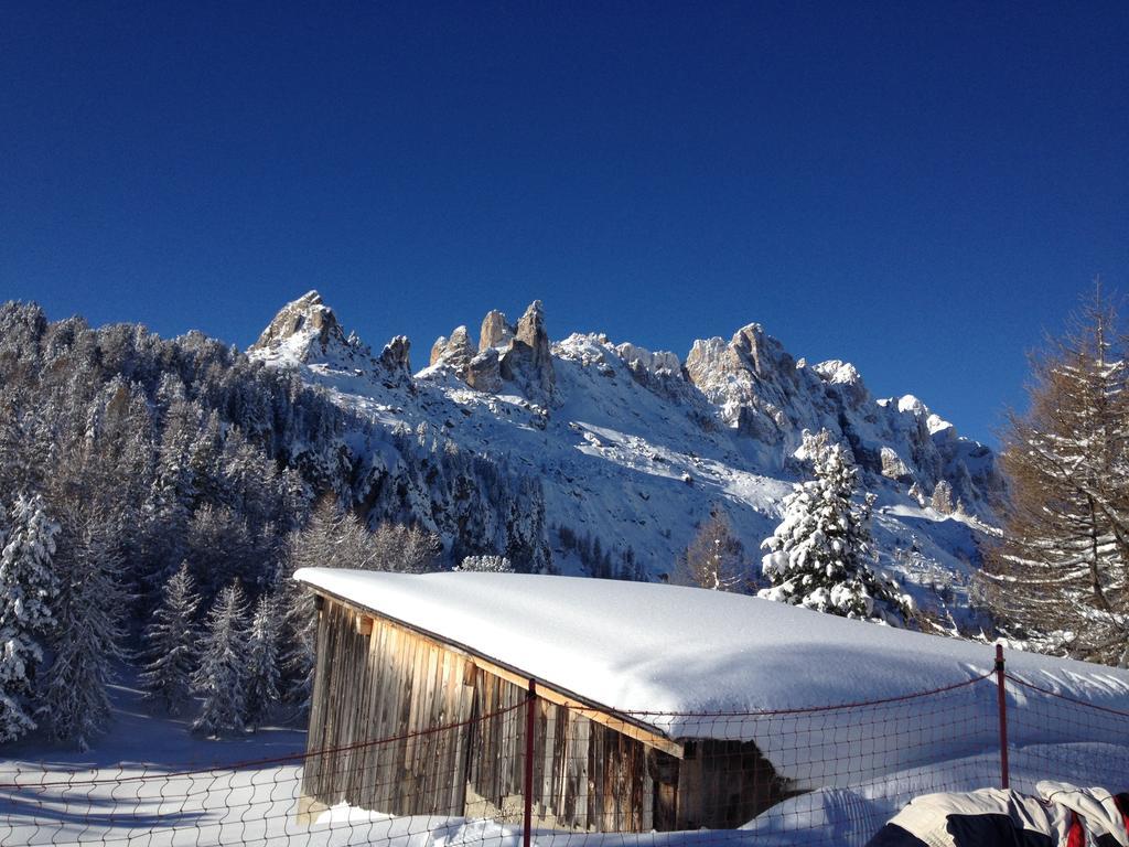 Ciasa Sot Croze Lägenhet Pozza di Fassa Exteriör bild