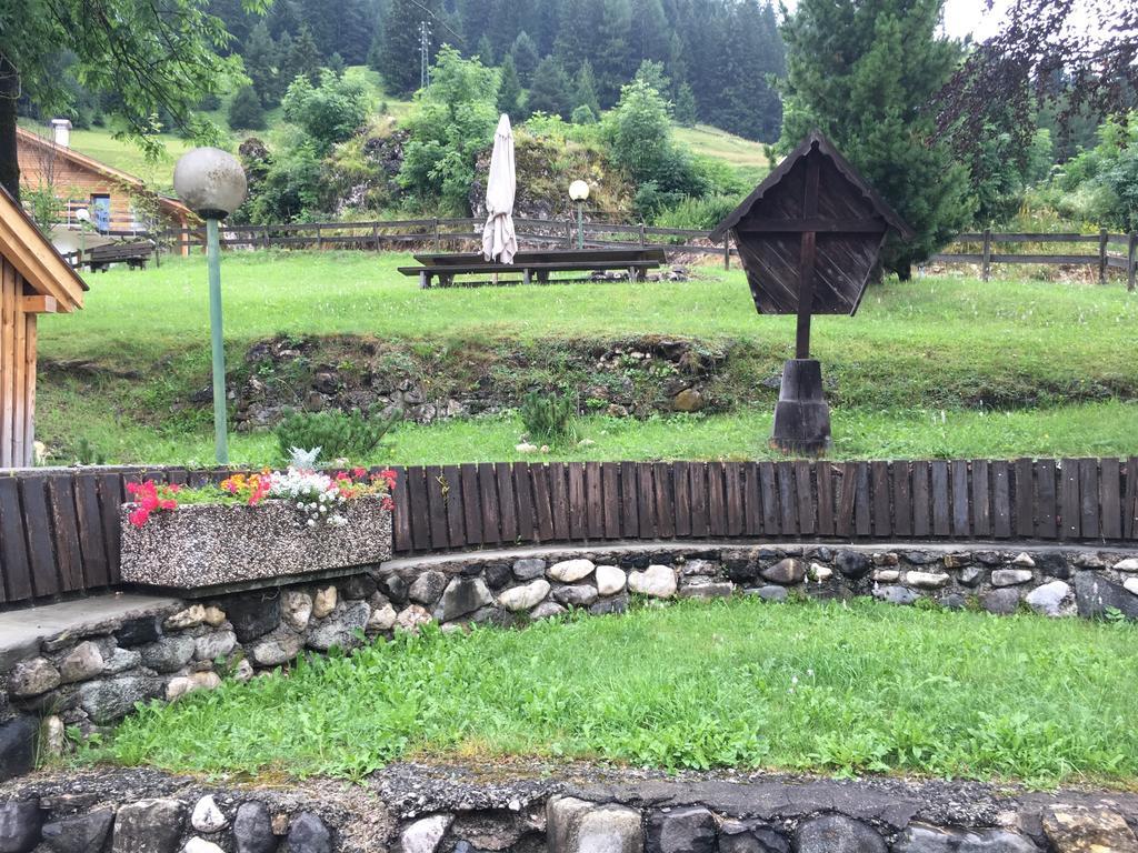 Ciasa Sot Croze Lägenhet Pozza di Fassa Exteriör bild